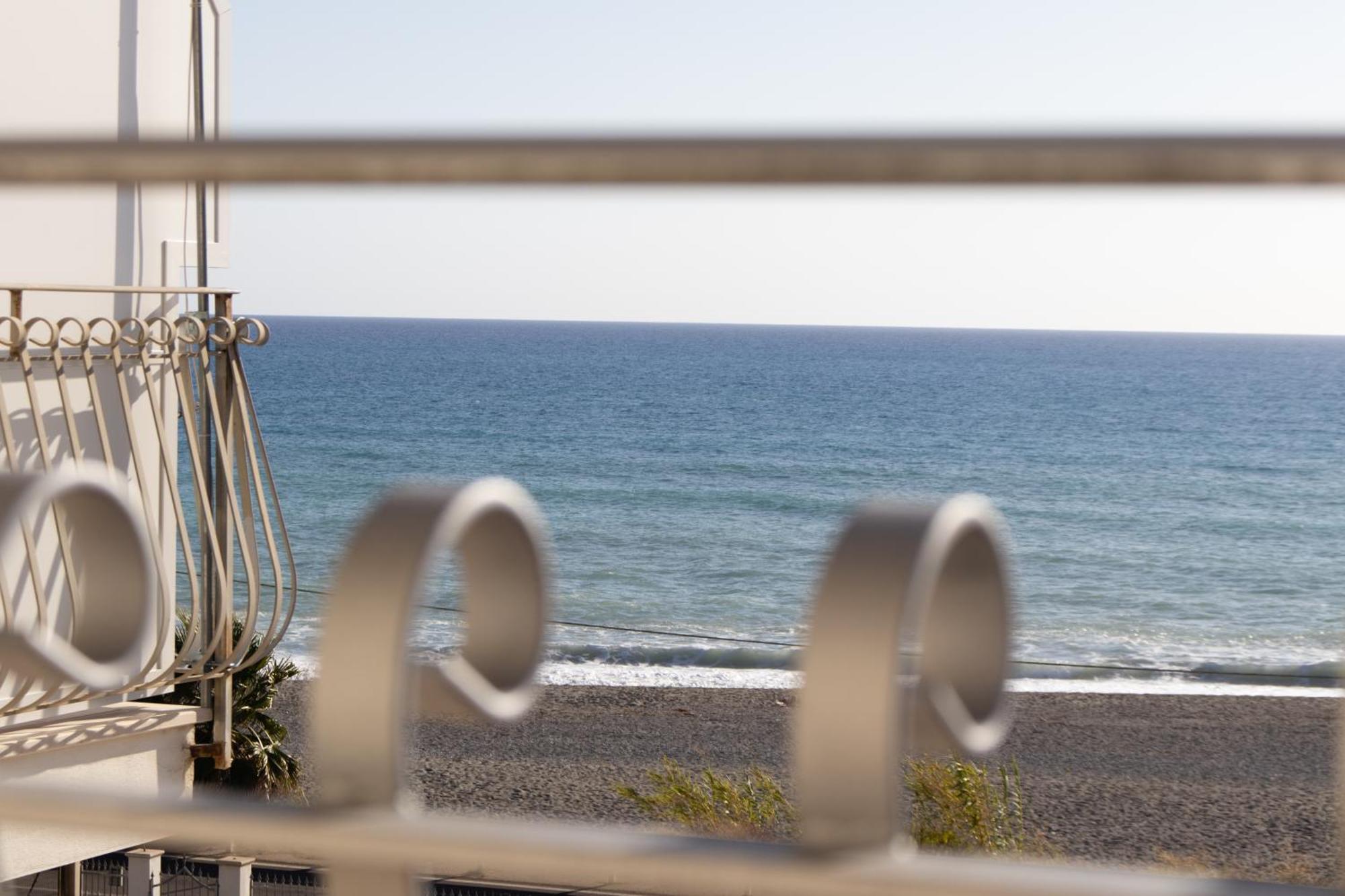 Bed & Breakfast Nonno Gigi - Falerna Marina Екстериор снимка